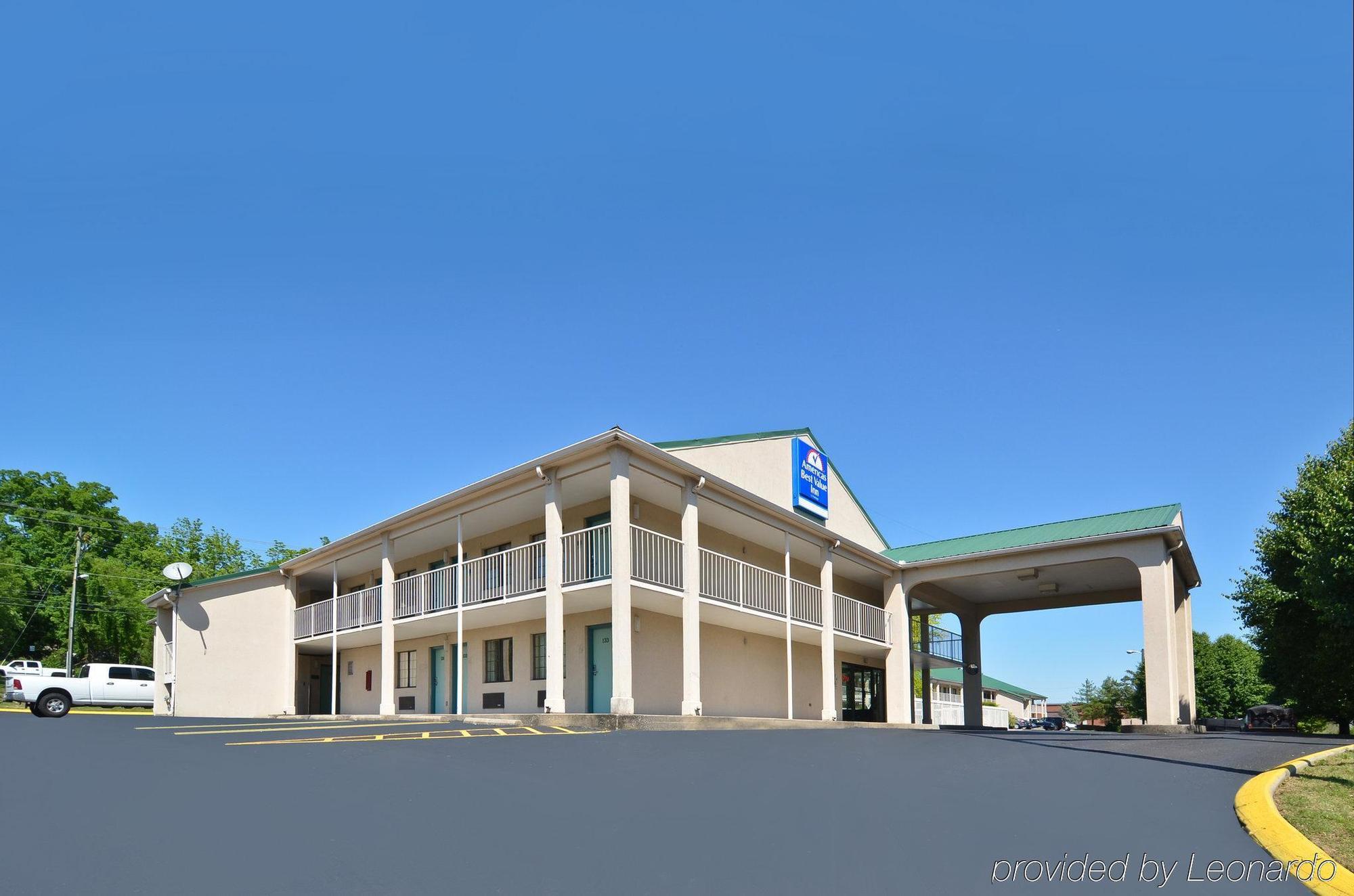 נאשוויל Rodeway Inn מראה חיצוני תמונה